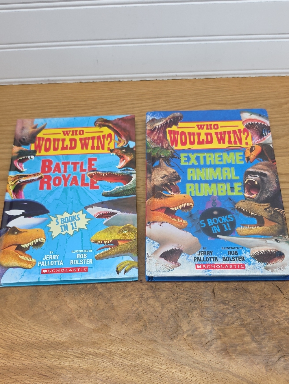 Scholastic Who Would Win? 5 Books In 1  Battle Royale & Extreme Animal Rumble